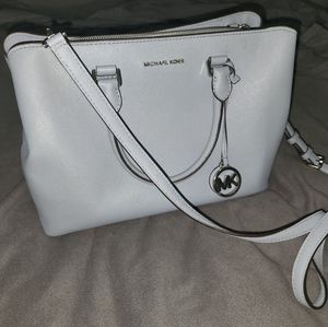 Medium Michael Kors Crossbody